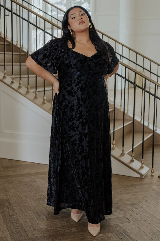 Everley Velvet Maxi Dress | Black Cozy Longline Maxi Dress