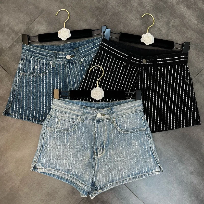 OUDINA Hot Selling Cool Girl Bling Shiny Denim Shorts Ladies Women Diamond Jean Shorts Stylish High-Waisted Denim