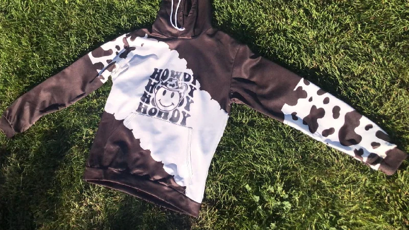 Smiley Howdy-Black and White- Cow Print Hoodie Size L Hoodie with Reflective Safety Nightwear