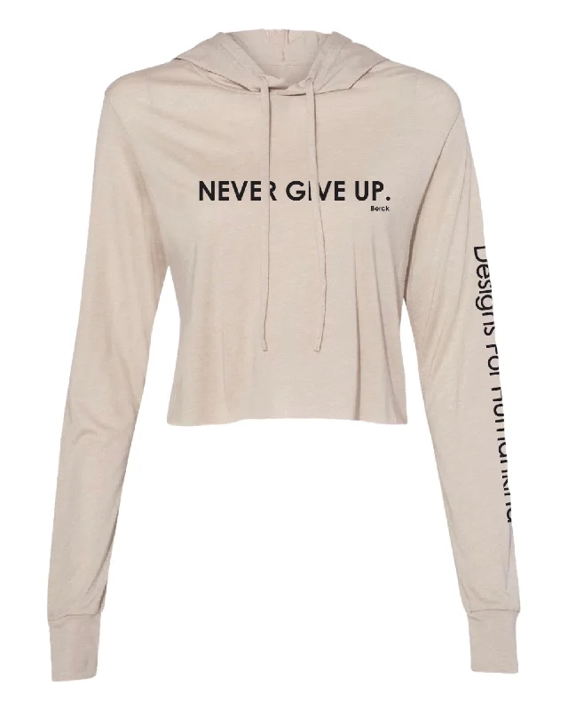 Women’s Never Give Graphic Crop Flowy Tee Hoodie Oversized Hoodie Comfort Casual