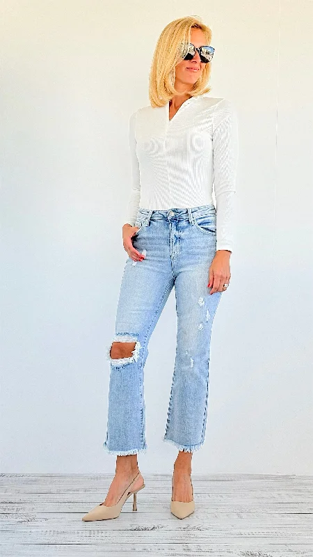 Edge of Cool Distressed Denim Pants High-Waist Yoga Pants